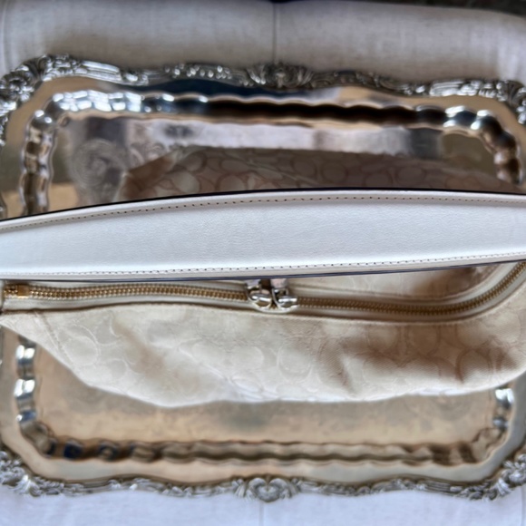 Coach monogram fabric hobo purse - Picture 7 of 9